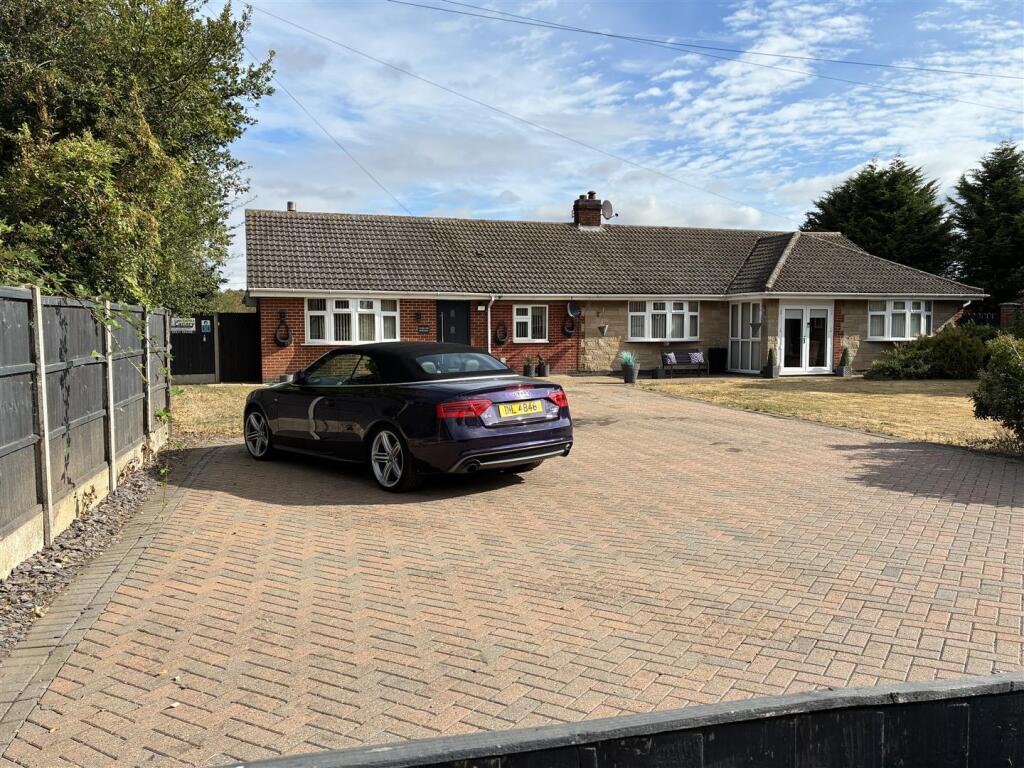 Main image of property: Barnby Road, Balderton
