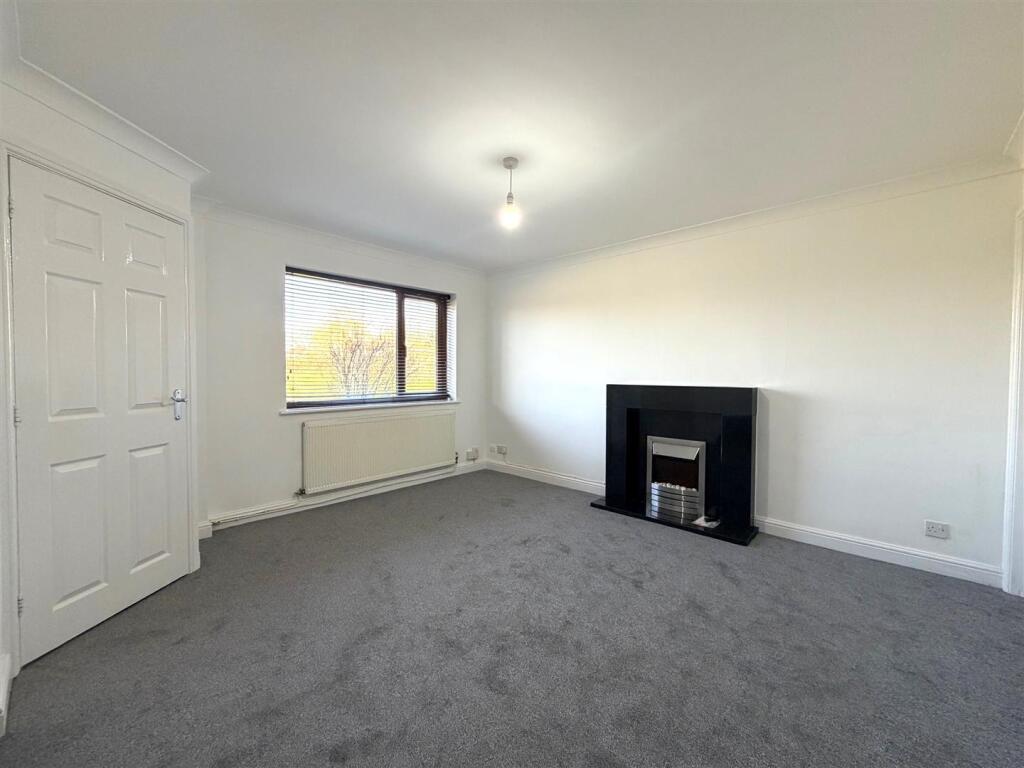 Lower Southfield, Westhoughton, Bolton photo 3