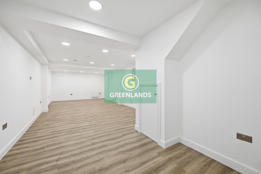 Main image of property: A, Bethnal Green Road, Bethnal Green, E2