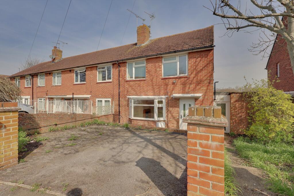 Main image of property: Danebury Close, Havant