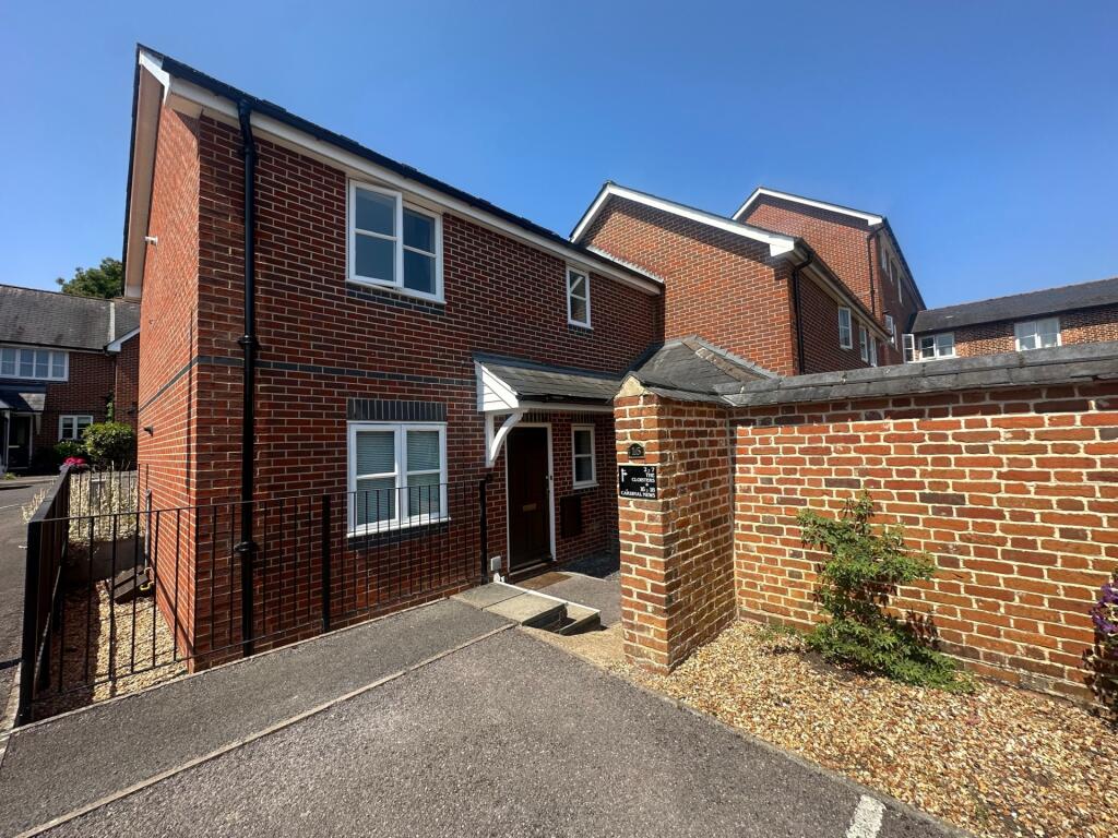 Main image of property: Cardinal Mews, Vestry Close, Andover