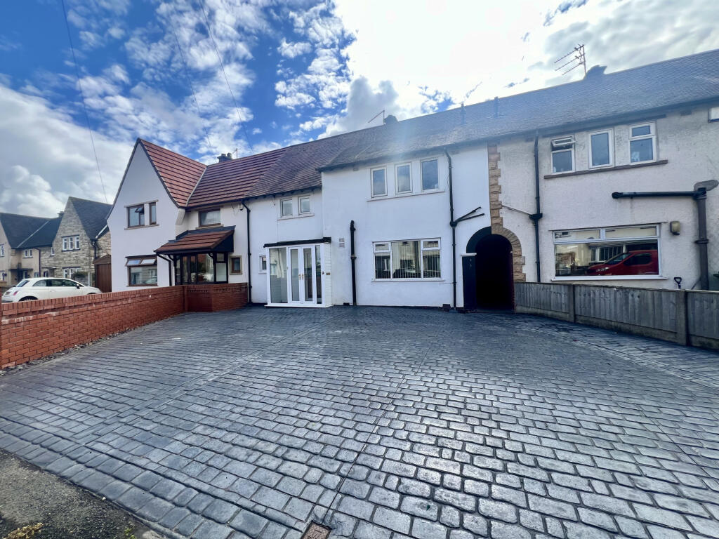 Main image of property: Kings Close,  Poulton-Le-Fylde, FY6