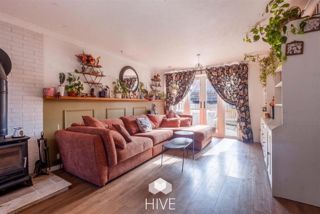 House in Salisbury - View 5