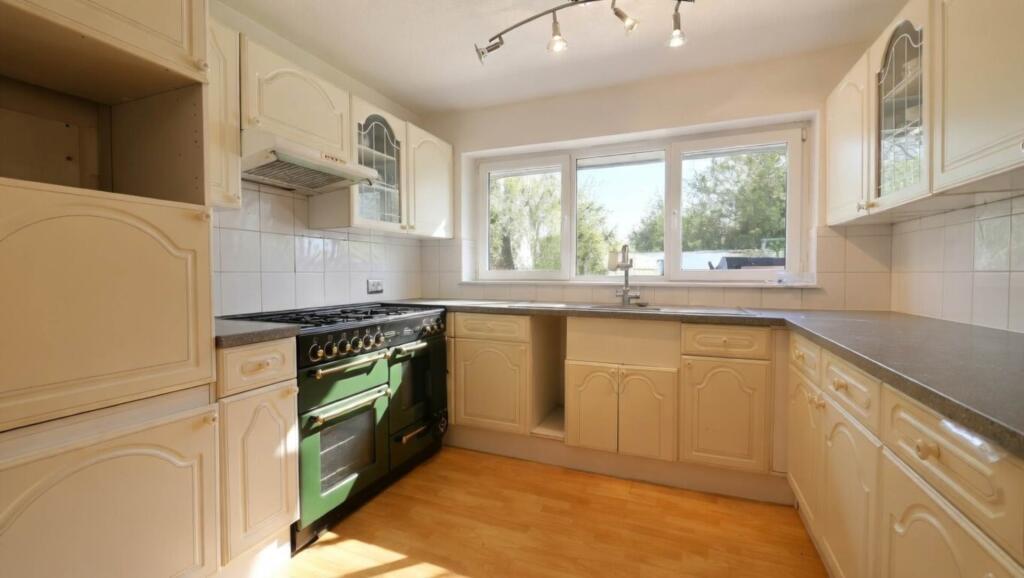 Additional image 17 of Bishops Close, Hatfield