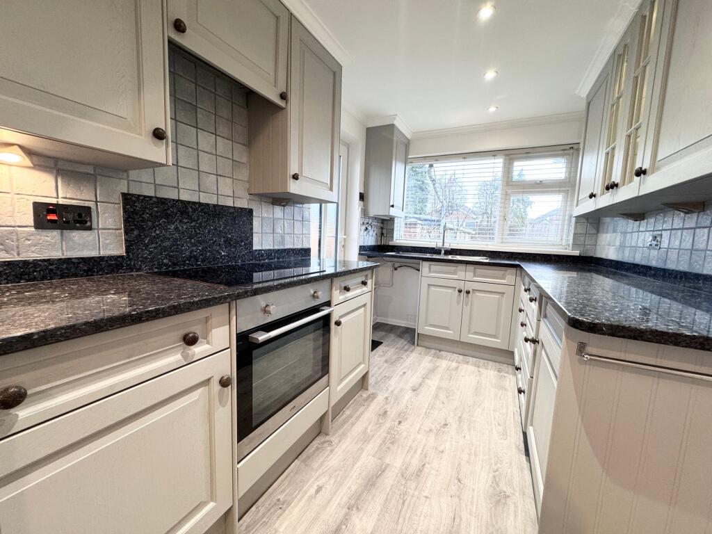 House in Southampton - View 4