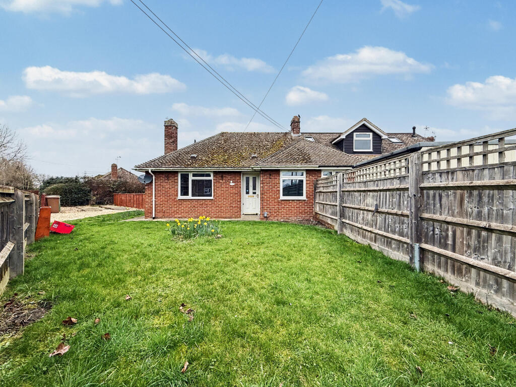 Main image of property: Hanney Road, Steventon, Abingdon, OX13