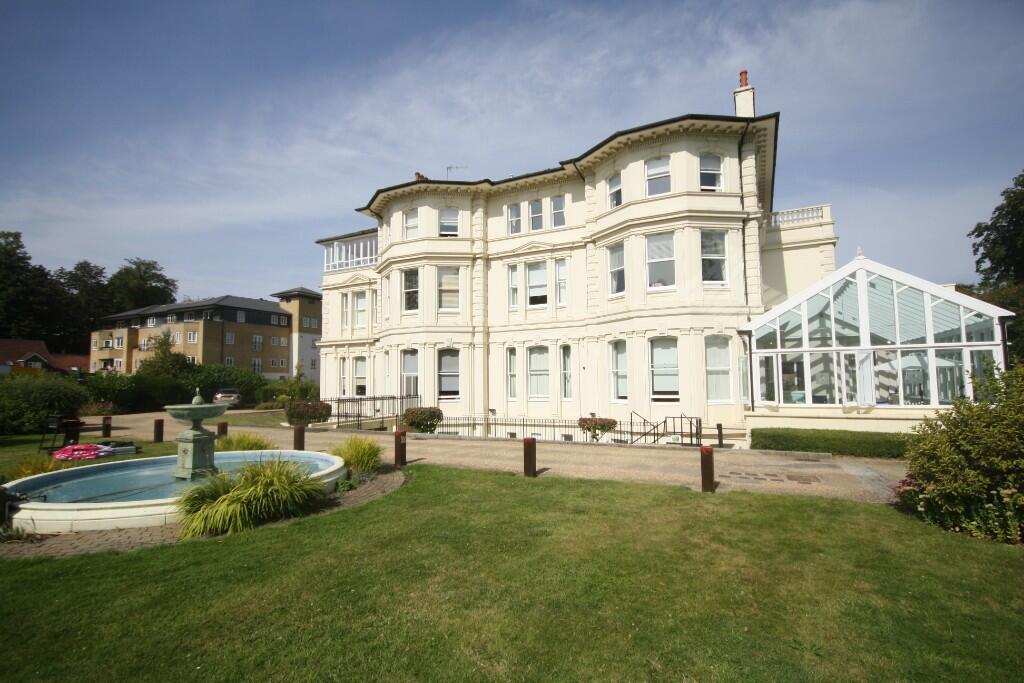 1-bed house on Willicombe Park, Tunbridge Wells, Kent, TN2, £350,000