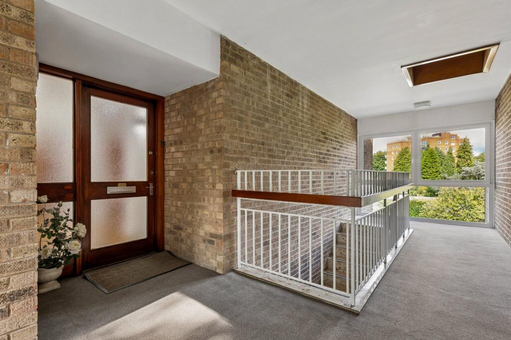 Apartment in Bearsden, Westerton, East Dunbartonshire - View 3