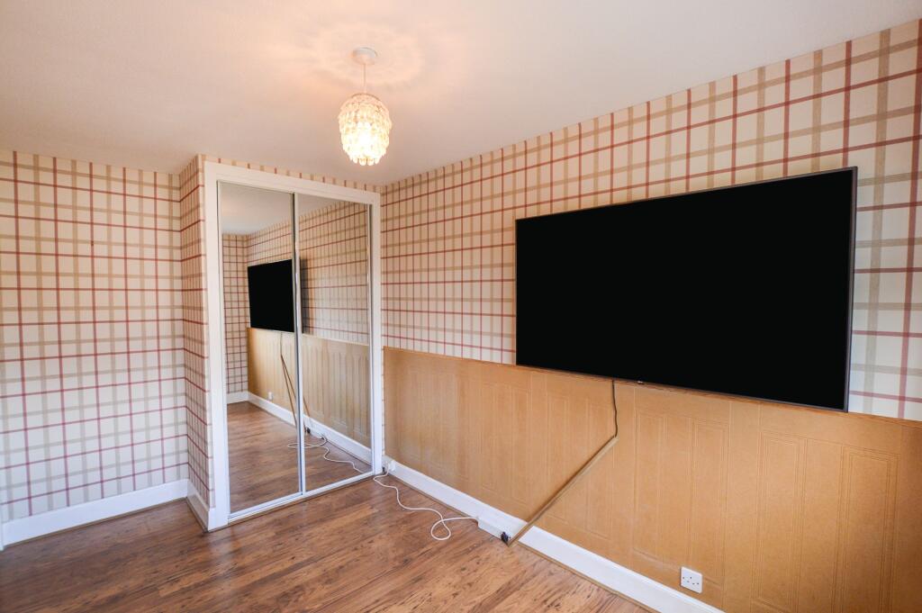 62 Prestonfield Avenue, Kilwinning, KA13 6TT photo 4