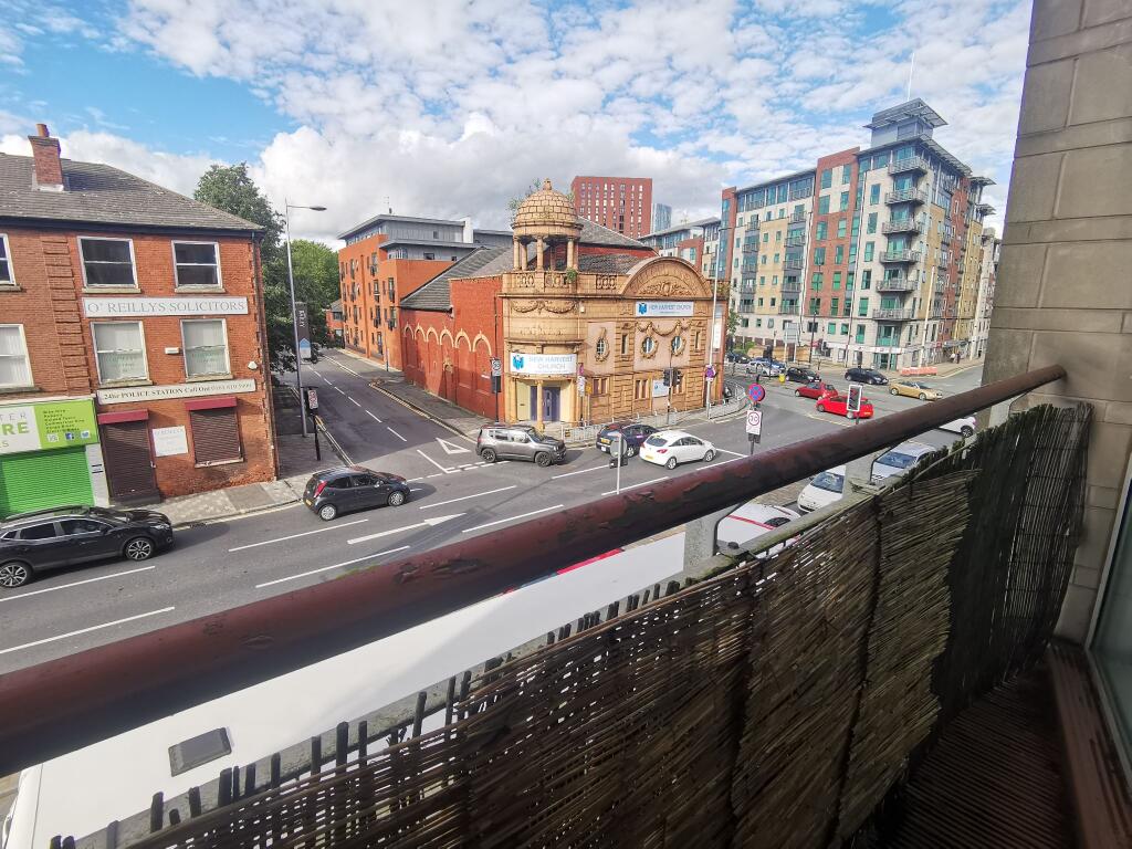 Apartment in Manchester - View 4
