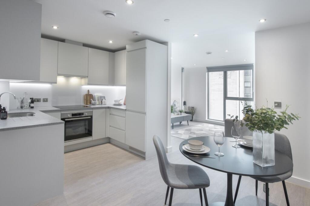 Main image of property: Thames Quarter, Reading