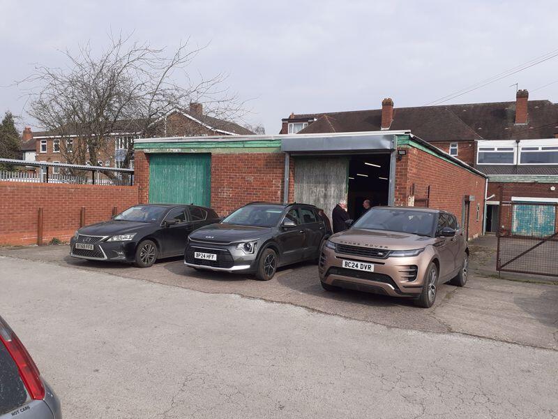 Additional image 2 of To Let: Ground floor business premises and warehouse Rent: £30,000 per annum exclusive 