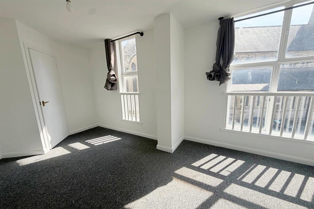 Apartment in Bournemouth - View 4