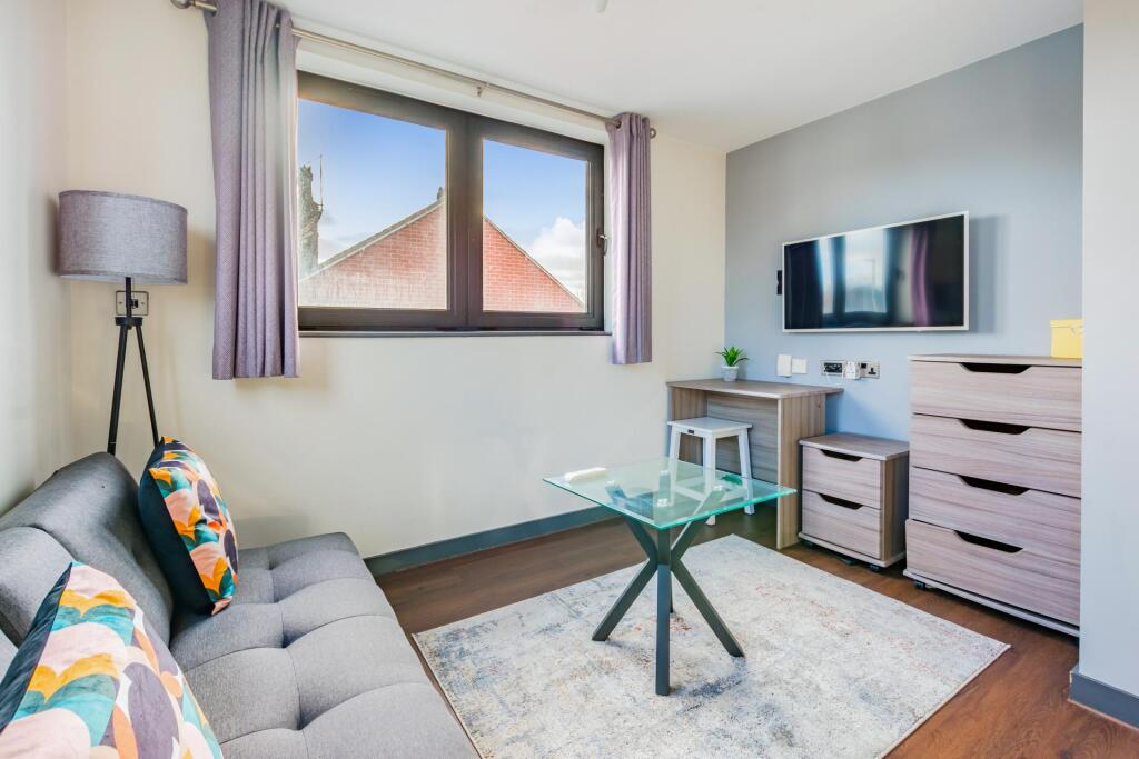 Main image of property: Cardigan Lane, Leeds