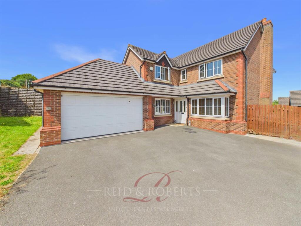 Main image of property: Llys Delyn, Holywell