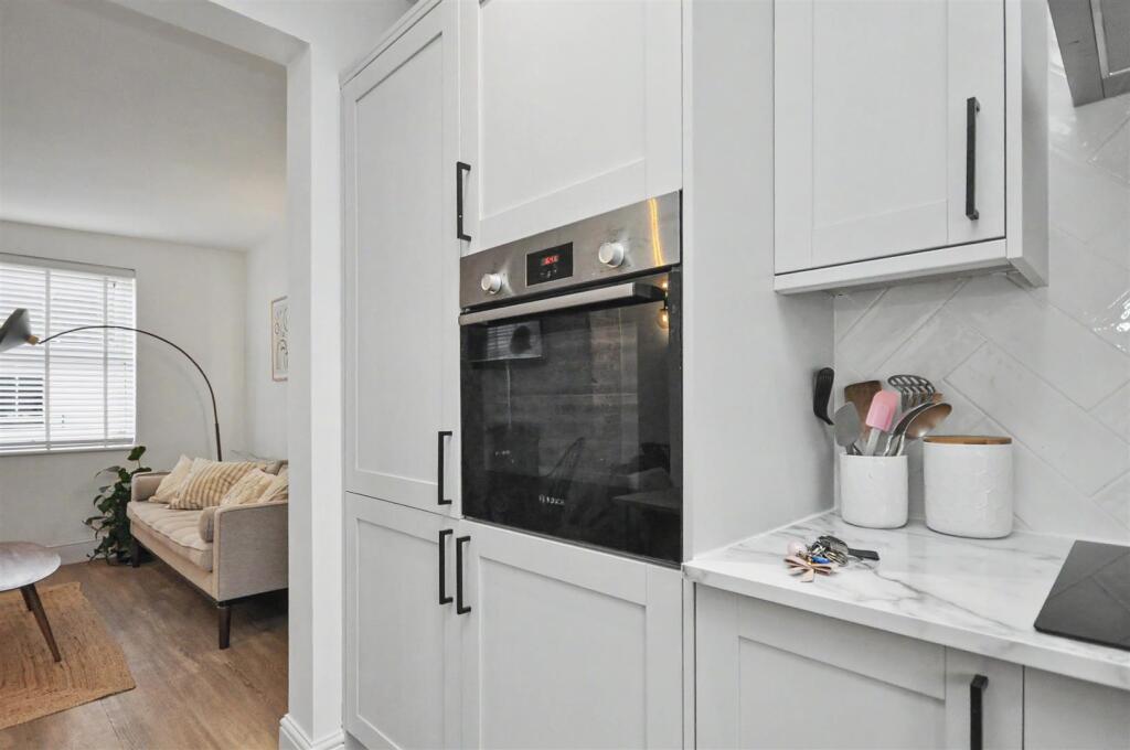 Apartment in Coventry - View 5