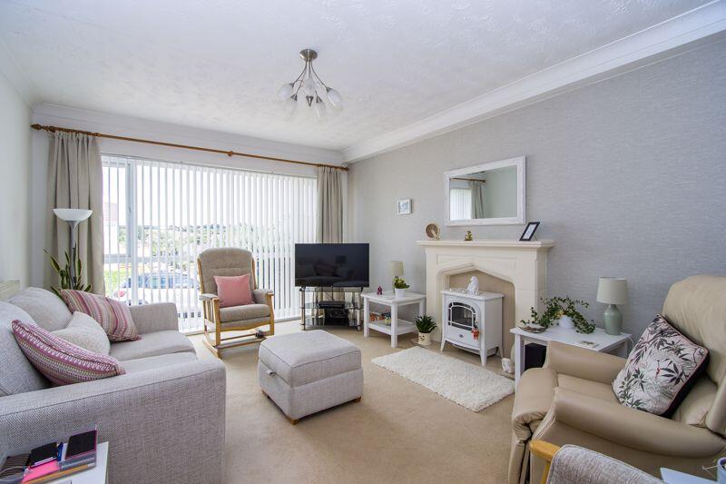 House in Dinas Powys, Vale of Glamorgan - View 2
