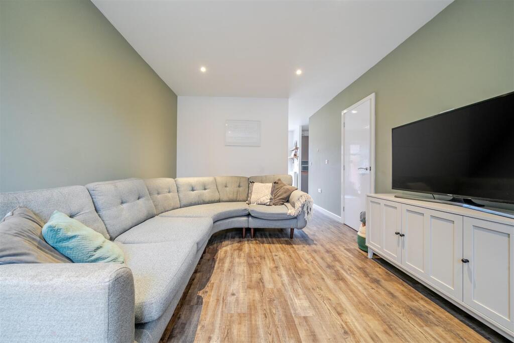 Additional image 7 of Jacksons Meadow, Bidford-On-Avon