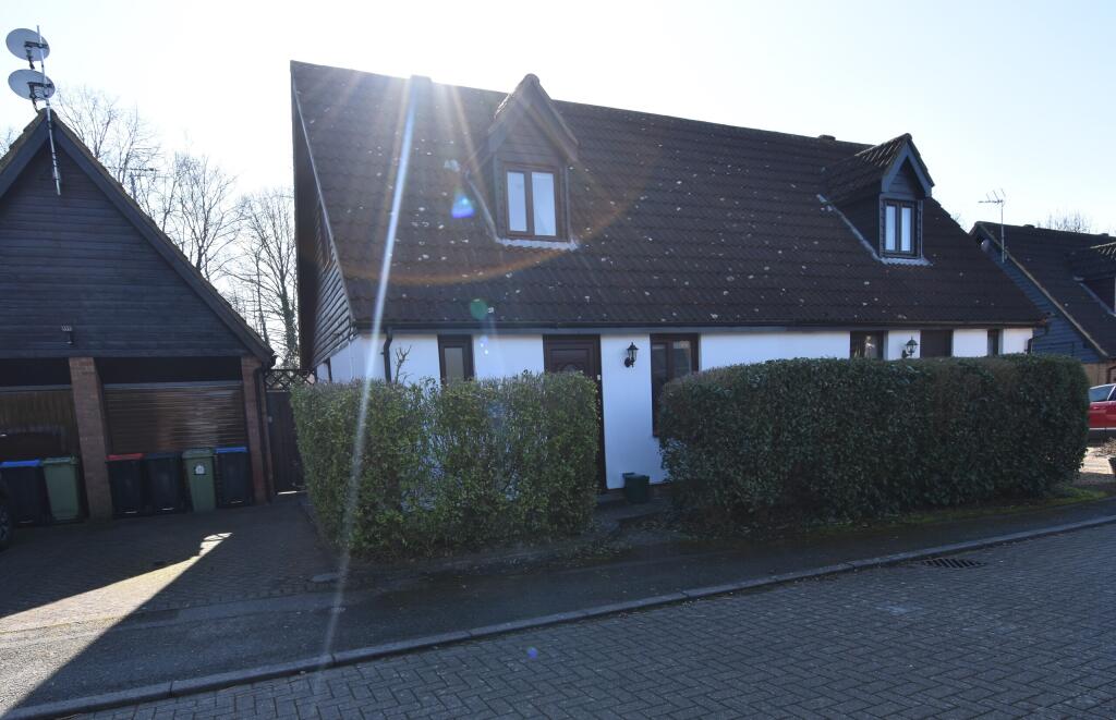 Main image of property: Caesars Close, Bancroft, Milton Keynes, Buckinghamshire