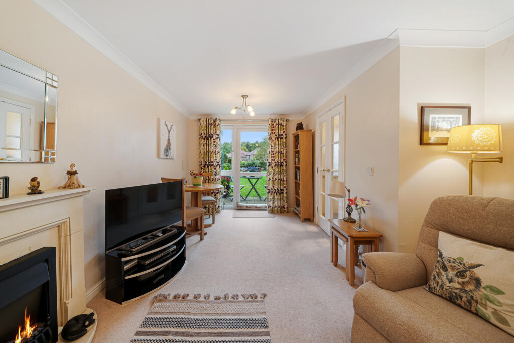 Flat 8 Bartholomew Court Bradshaw Lane, Warrington, WA4 2JW, Warrington photo 4