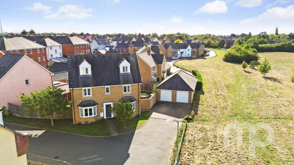 5-bed detached on Daffodil Close, on the edge of the development with field views, Wymondham, Norfolk, £525,000