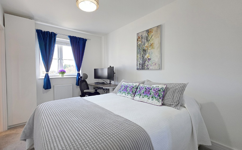 Harvest Path, Finchwood Park, Wokingham, Berkshire, RG40 - View 5