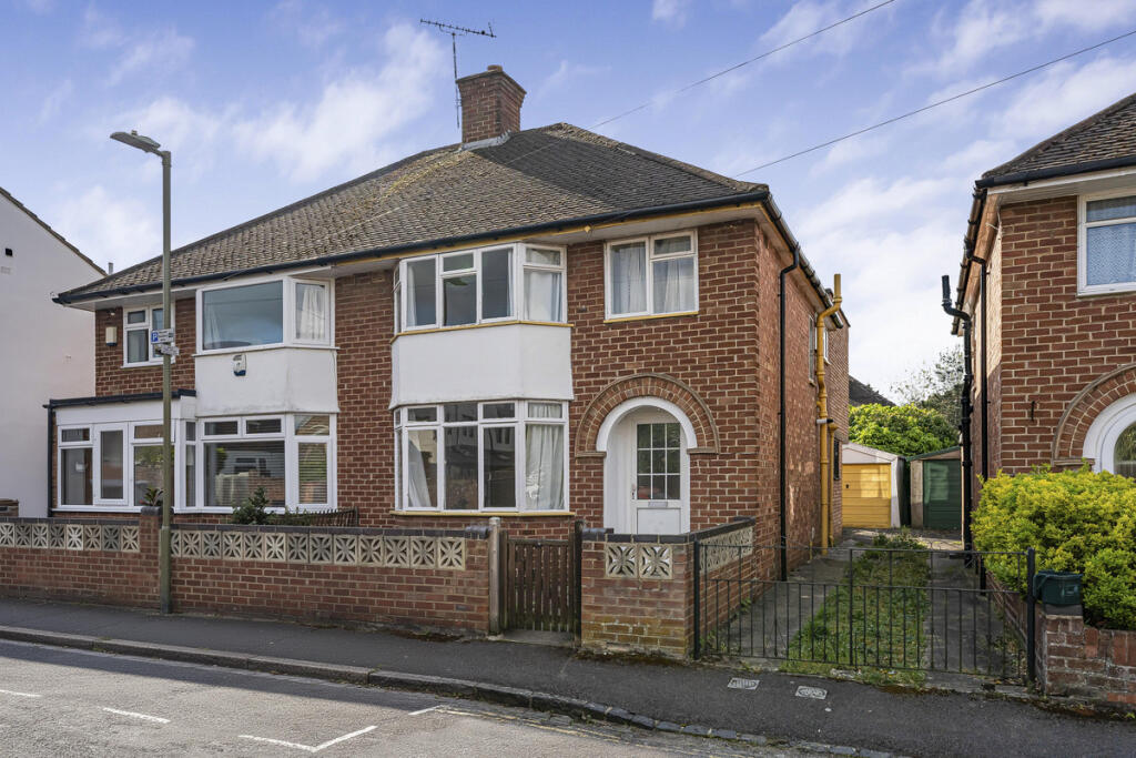 Main image of property: Piper Street, Headington, OX3