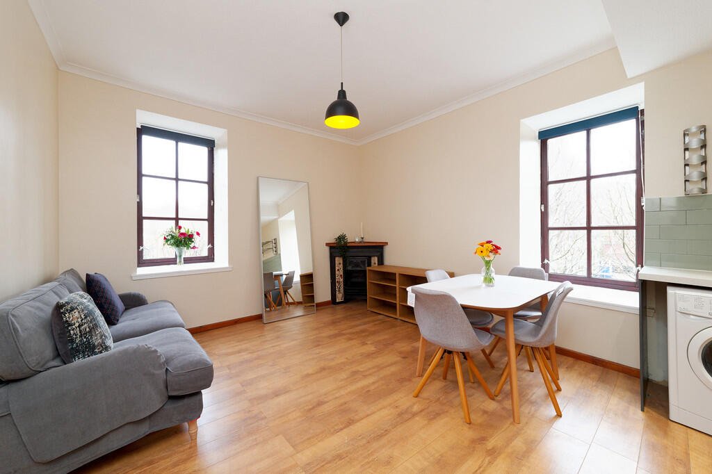 Main image of property: Bell Street, Superior 2 Bedroom Part Furnished Apartment, Merchant City - Available 19/02/2026