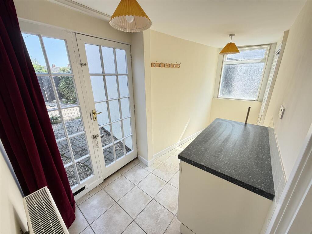 House in Ipswich - View 5