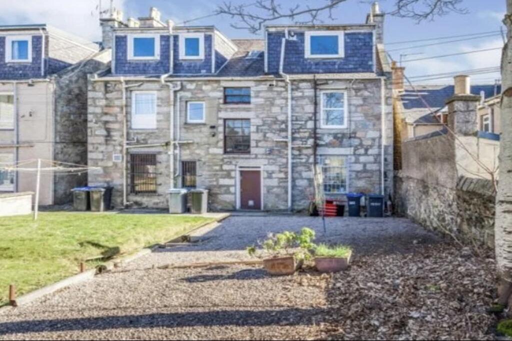 Main image of property: 75, High Street, Flat 2, Inverurie, AB513QJ