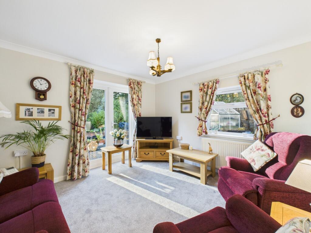 House in Hull, Kingston upon Hull - View 4