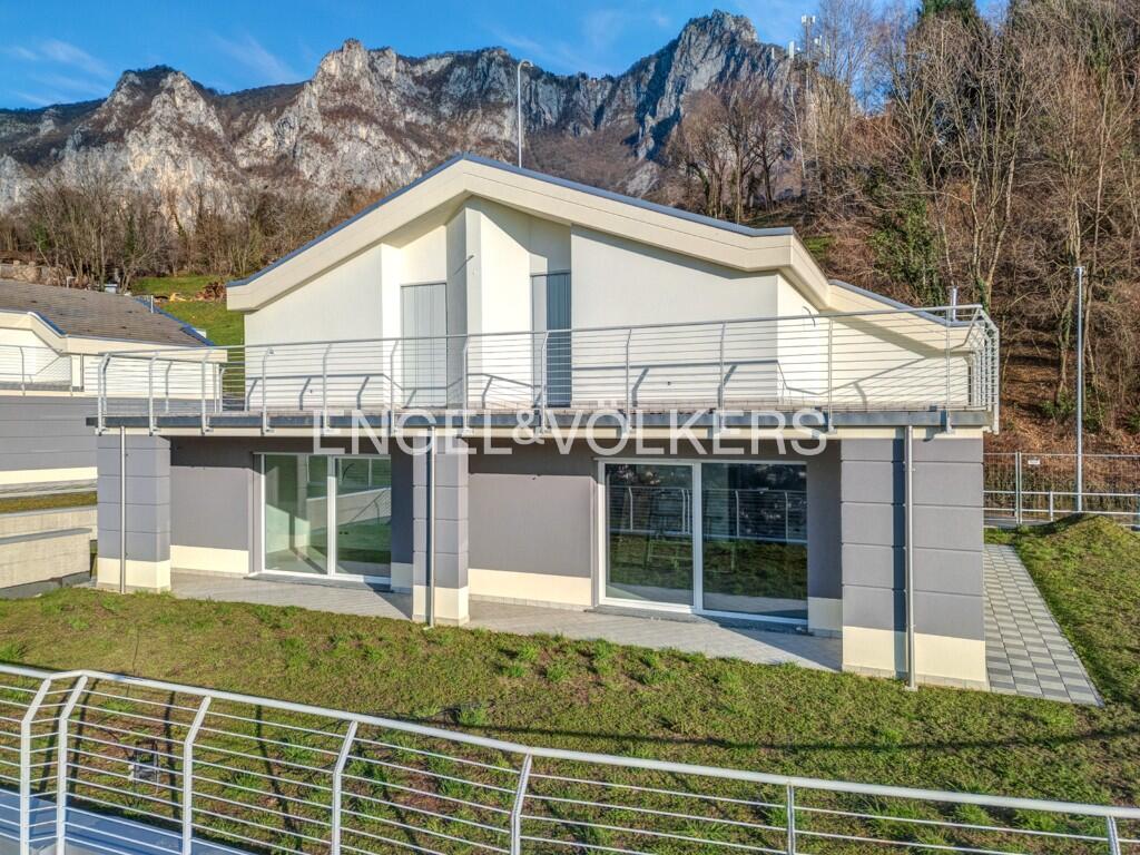 Main image of property: Lecco, Lecco, Lombardy