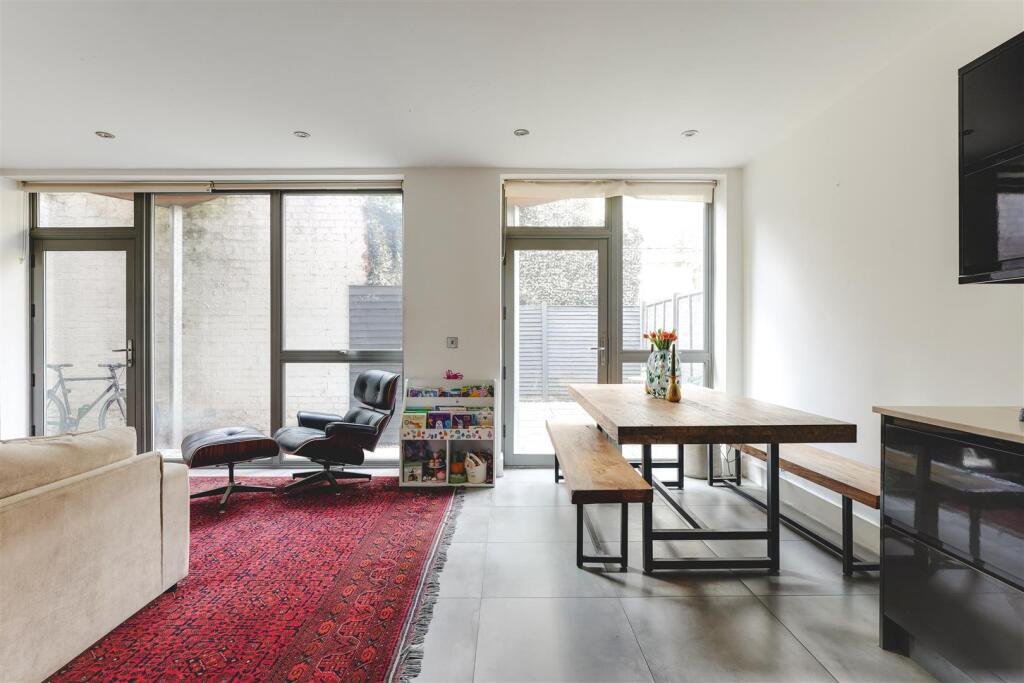 Main image of property: Glebe Road, Hackney