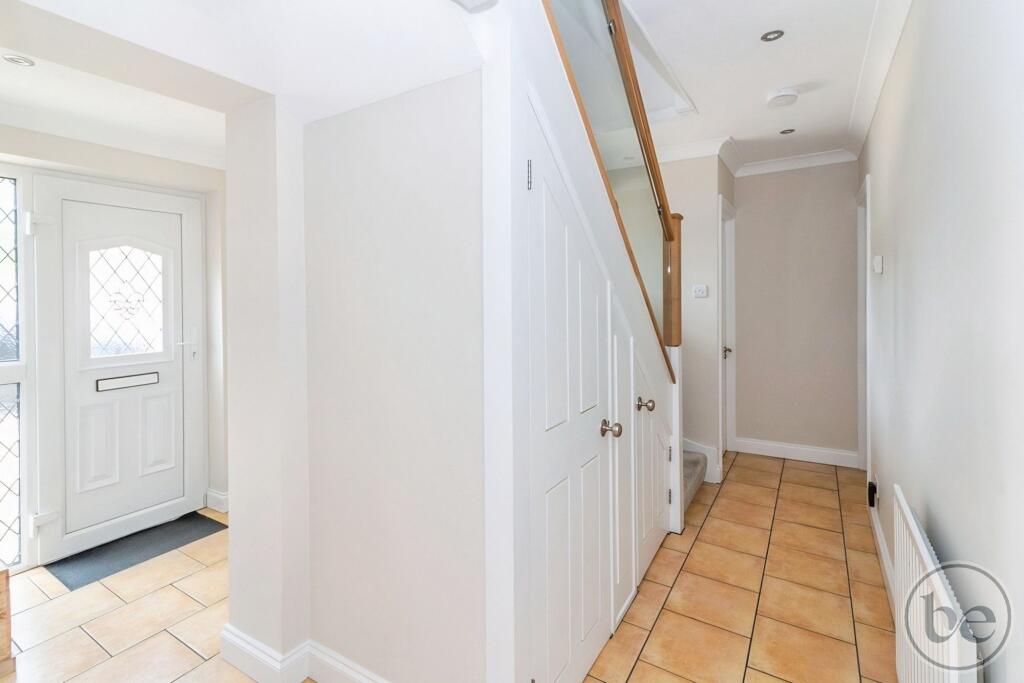 House in Tilehurst, Calcot - View 5