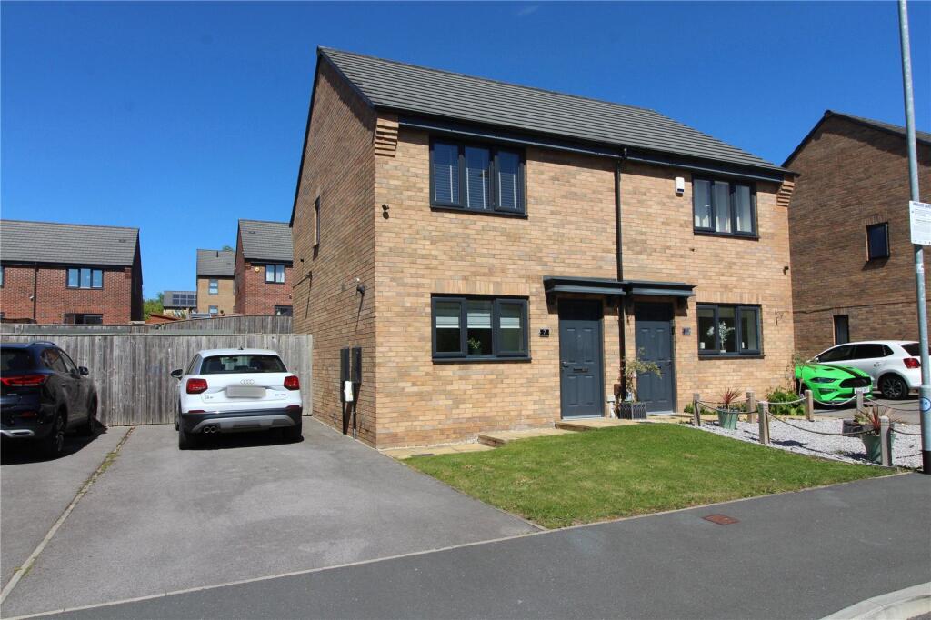 Main image of property: Dragon Close, Seacroft, Leeds, West Yorkshire, LS14