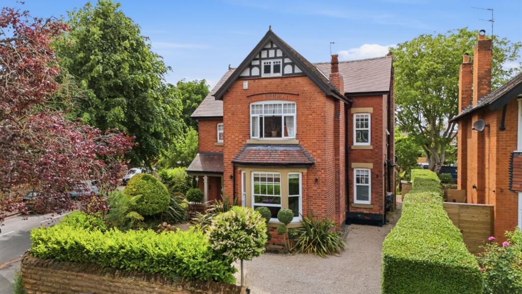 Main image of property: Musters Road, West Bridgford, Nottingham, Nottinghamshire, NG2