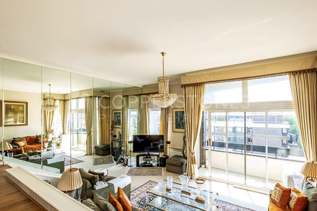 Apartment in London, City of Westminster - View 3