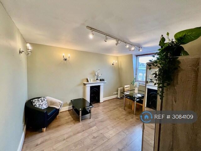 Main image of property: Clanricarde Gardens, London, W2
