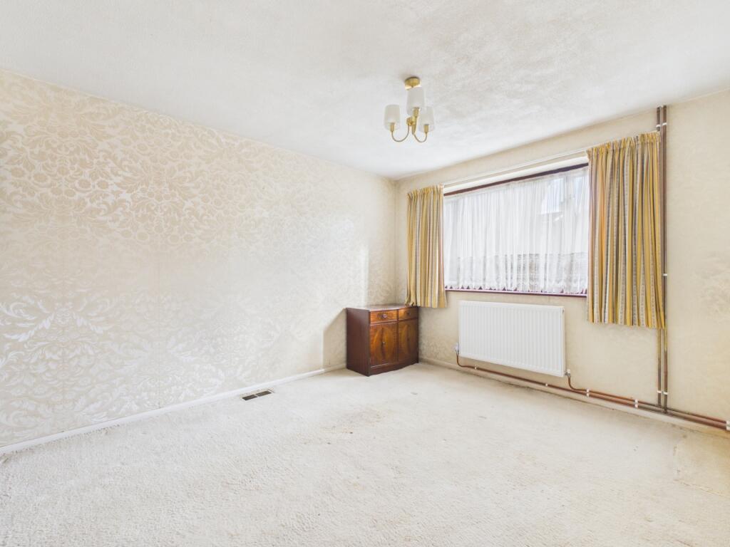 House in Northampton - More
