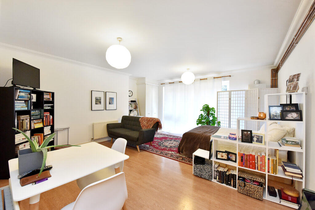 Main image of property: Studio Flat – Cheshire Street, London E2