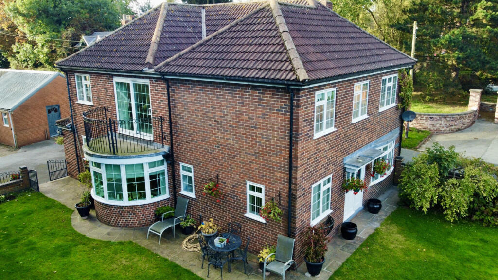 Main image of property: East View, Vicarage Lane, HU11 5HE
