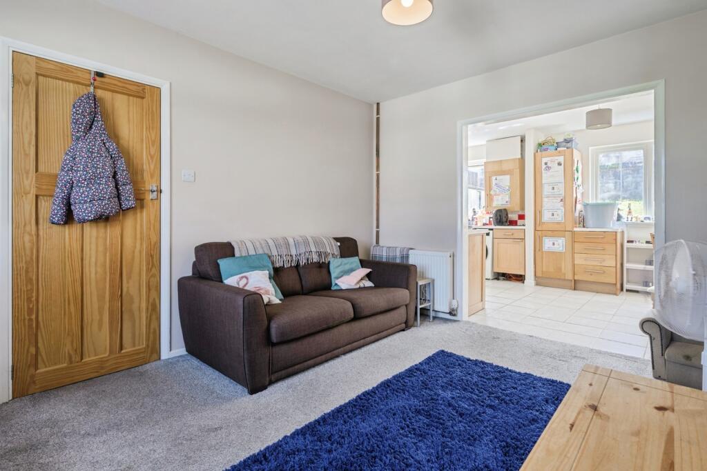 Rochford Crescent, Ernesettle, Plymouth, Devon, PL5 - Ansicht 4