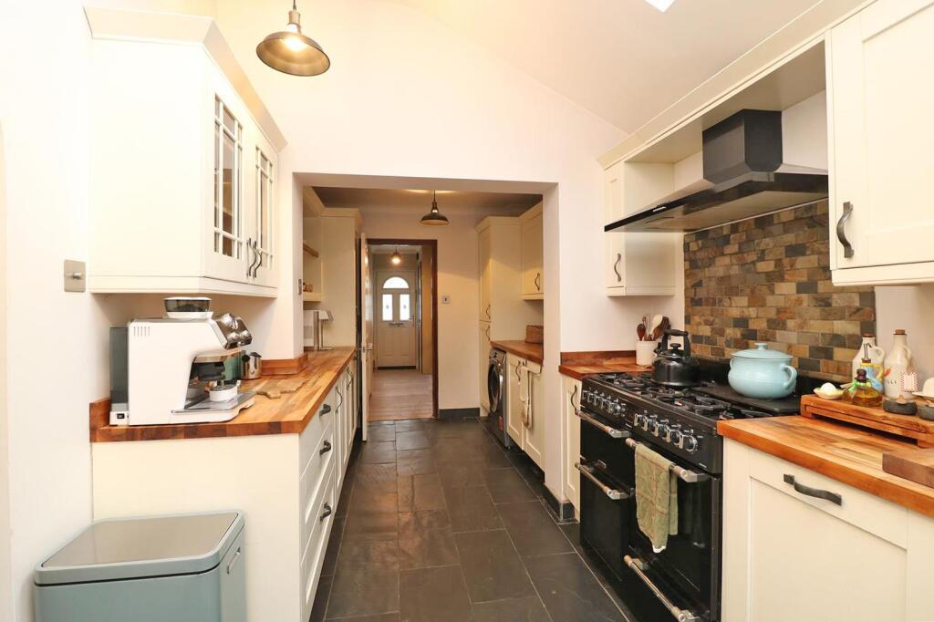 The Street, Hatfield Peverel photo 4