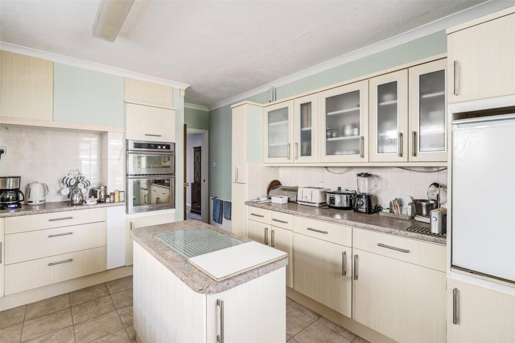 House in Brighton - View 3