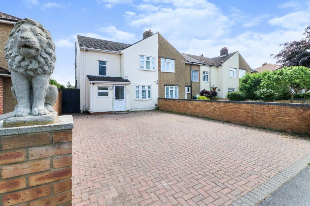 Main image of property: Crown Road, Ilford, IG6