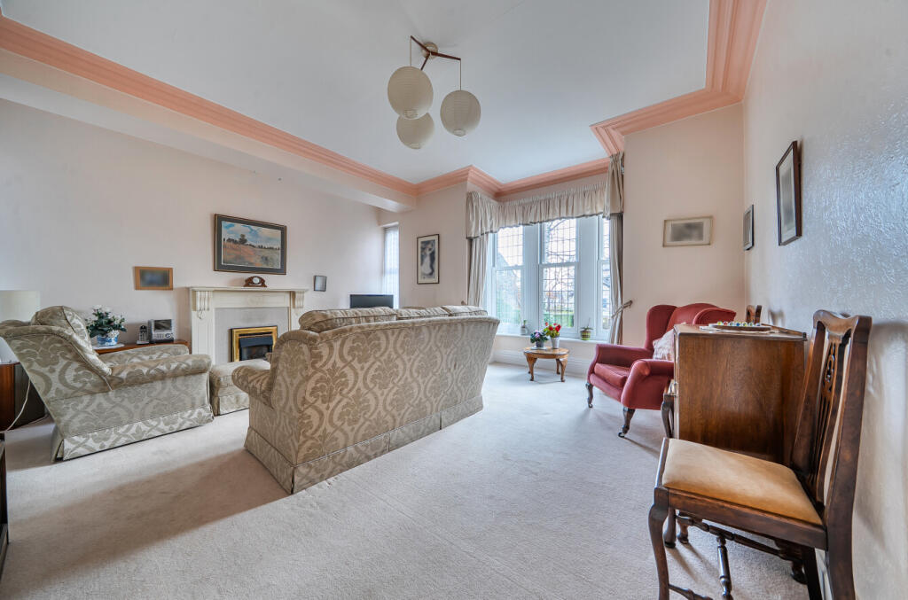 Outwood Lane, Horsforth, Leeds, West Yorkshire, LS18 photo 2
