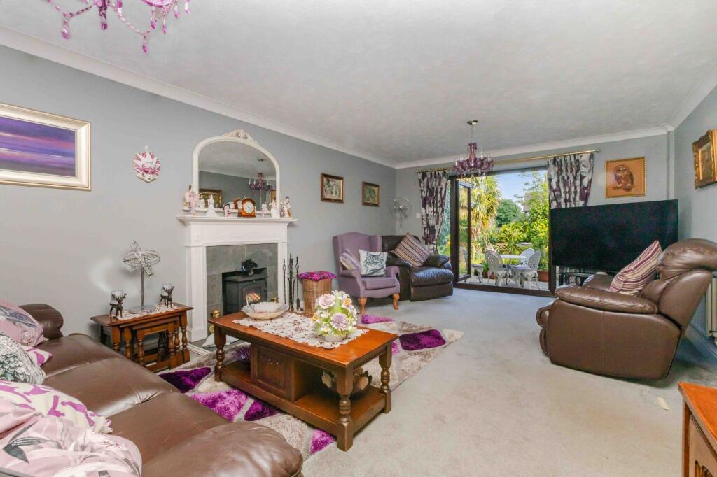 Beacon Road, Crowborough, TN6 photo 4