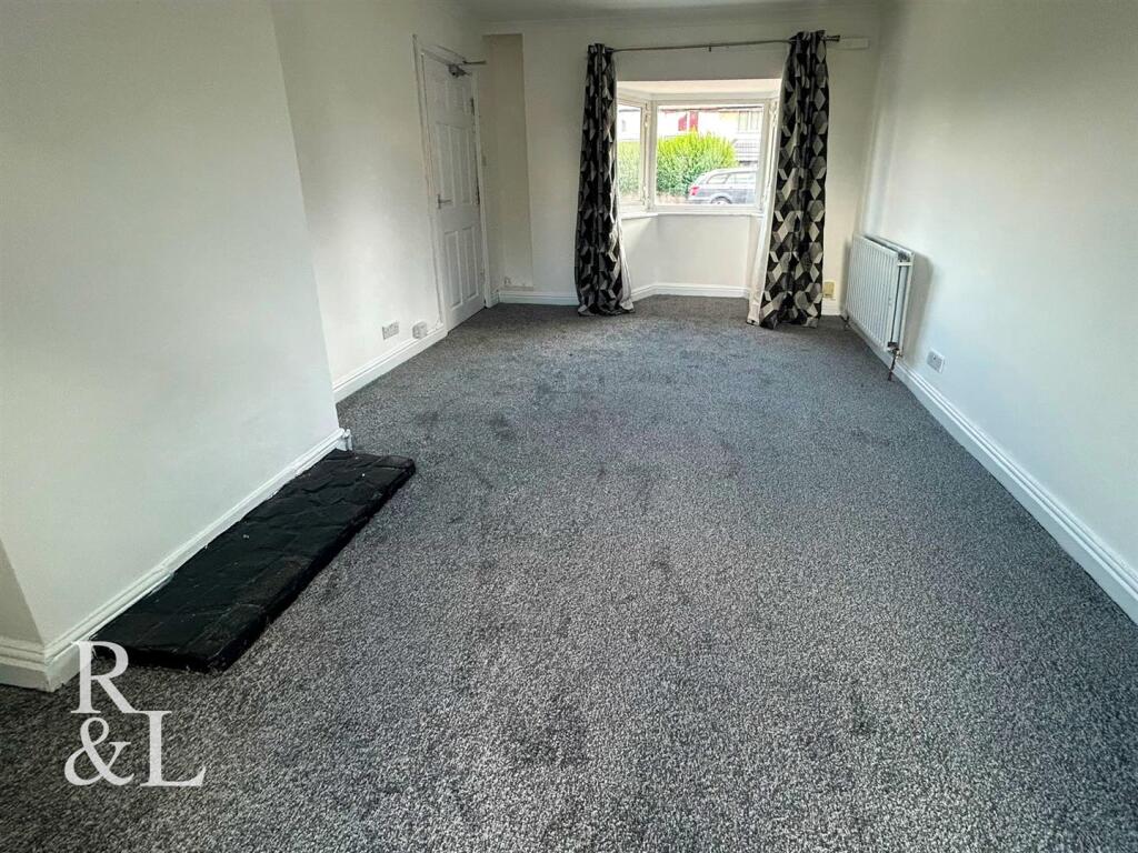 House in Wolverhampton - View 3
