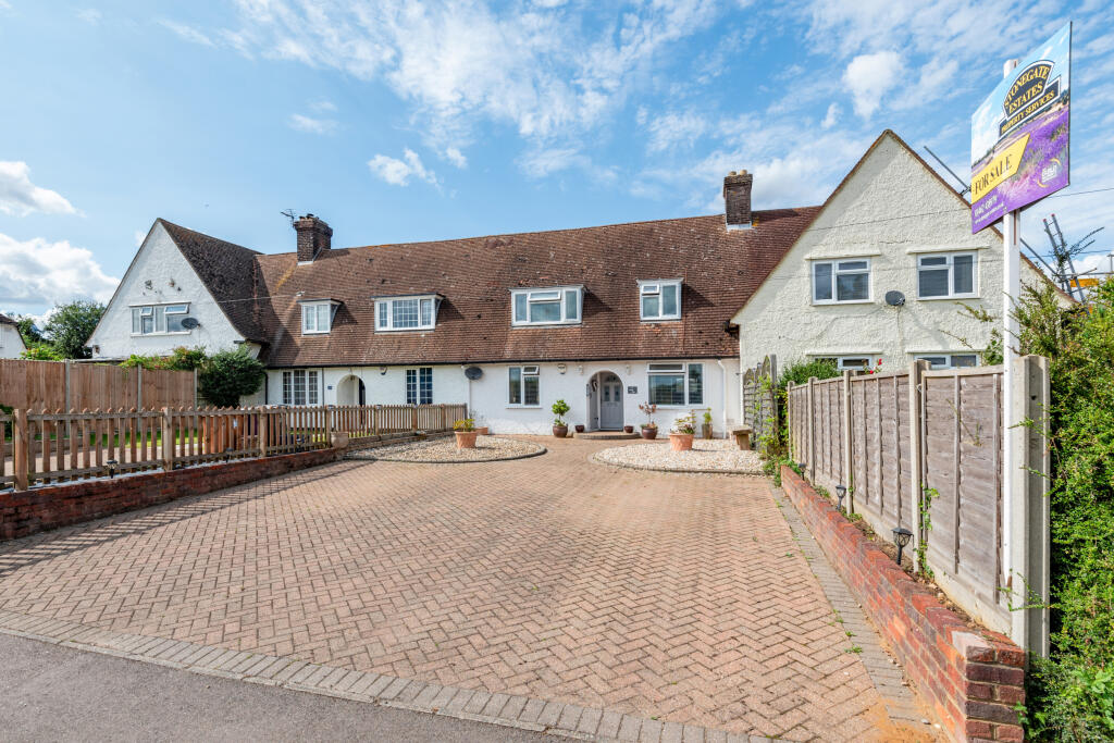 House in Stevenage - View 2