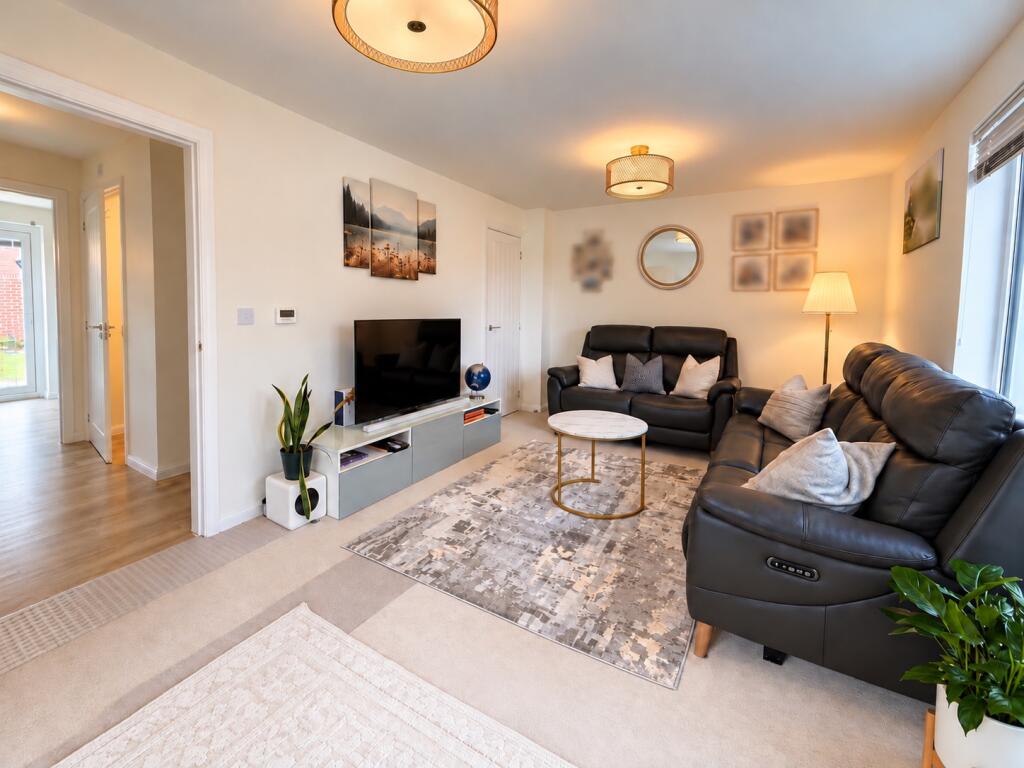 House in Teignbridge, Exminster - More